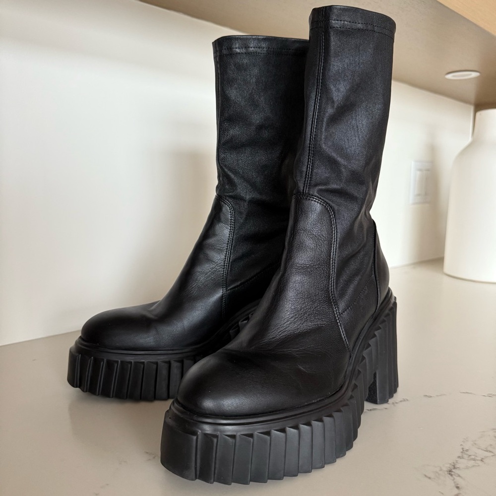 AGL Tiggy pull-on black stretch leather platform boots, 10 - Picture 15 of 17